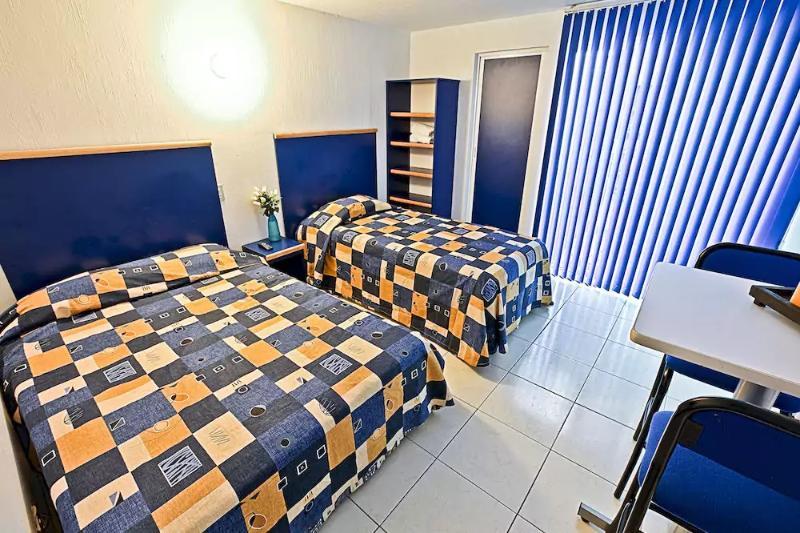 Hotel Vagabundo Plaza Del Sol サポパン エクステリア 写真